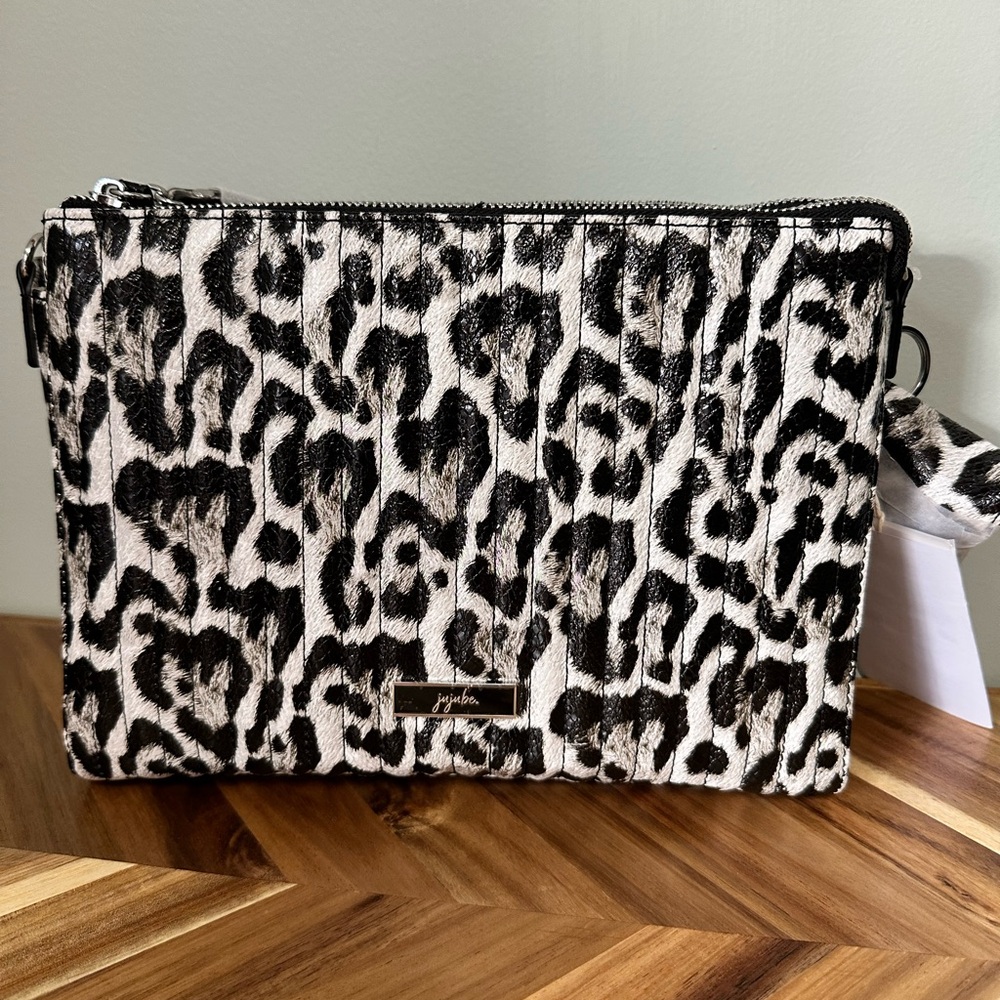 Jujube cross body bag